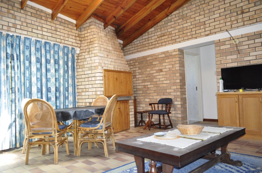 5 Bedroom Property for Sale in Ferreira Town Eastern Cape